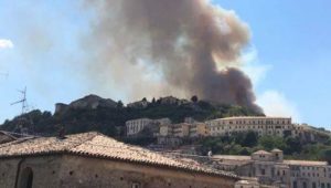 2017_cosenza-castello-fiamme